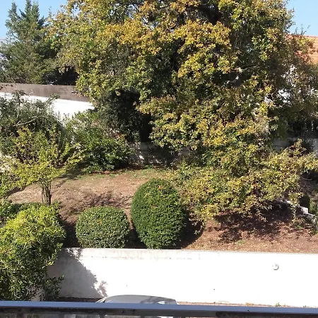 T2 A - Centre-ville, Proche Et Commerces, Avec Parking Et Balcon - Fr-1-319-12 * Arcachon